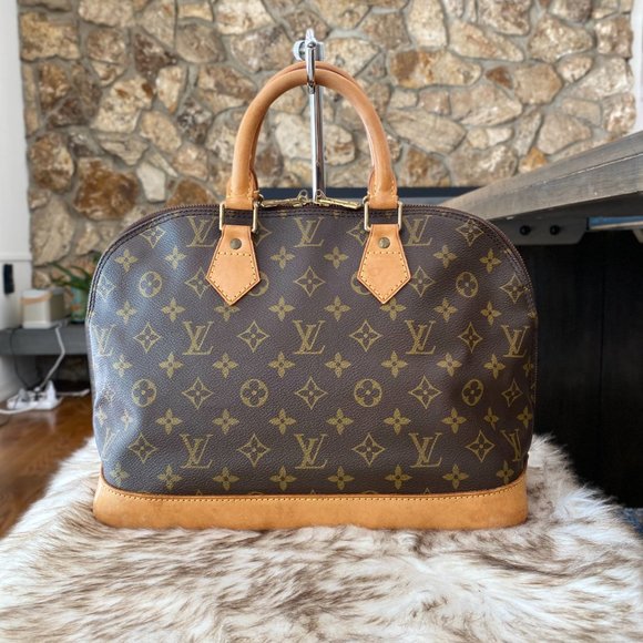 LOUIS VUITTON Monogram Alma PM Handbag Satchel - Picture 4 of 13